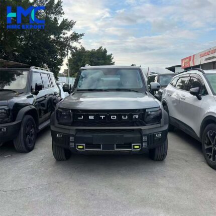 Uesd Jetour SUV Traveller Compact SUV 150-200Ps T-2 Mid Size with Turbo Gas Engine and Automatic Gearbox Left Steering